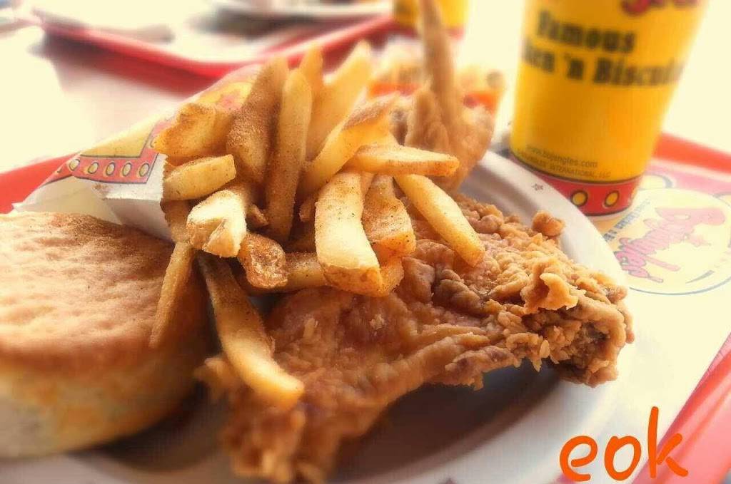 Bojangles Famous Chicken n Biscuits | restaurant | 811 W Grantham St, Goldsboro, NC 27530, USA | 9195839808 OR +1 919-583-9808