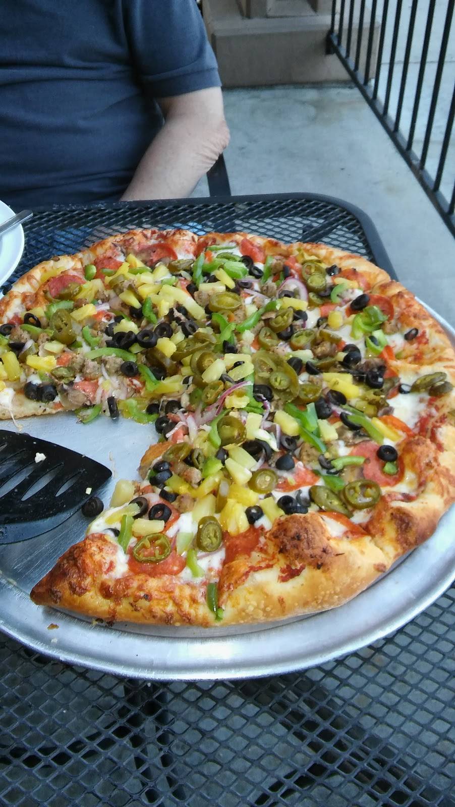The Pizza Place | restaurant | 170 E Bonita Ave, San Dimas, CA 91773, USA | 9095922921 OR +1 909-592-2921