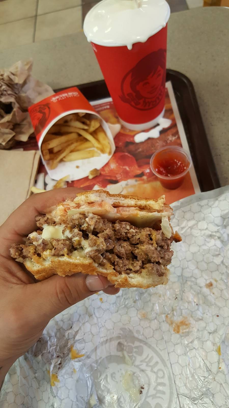 Wendys | restaurant | 343 S Sandusky Ave, Bucyrus, OH 44820, USA | 4195627976 OR +1 419-562-7976