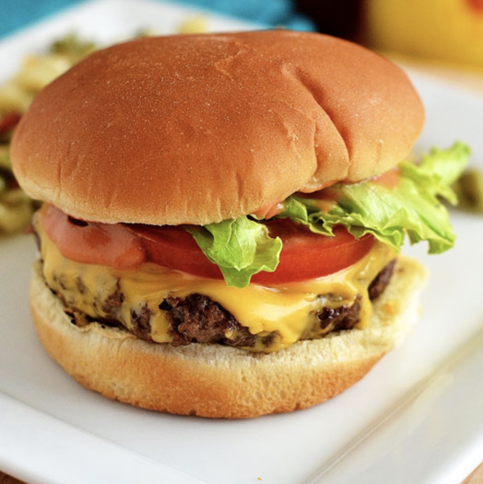 Baileys Bistro | restaurant | Gena Rd SW, Palm Bay, FL 32908, USA | 3214196854 OR +1 321-419-6854