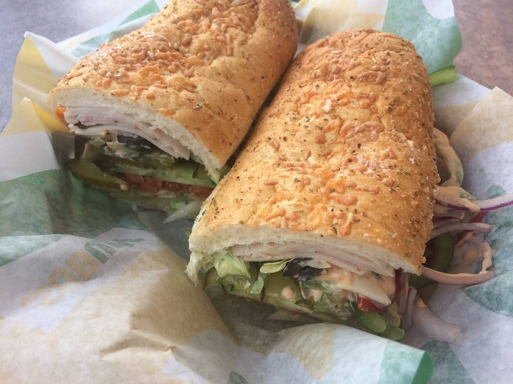 Subway - Restaurant | 710 Montée Paiement, Gatineau, QC J8R 4A3, Canada