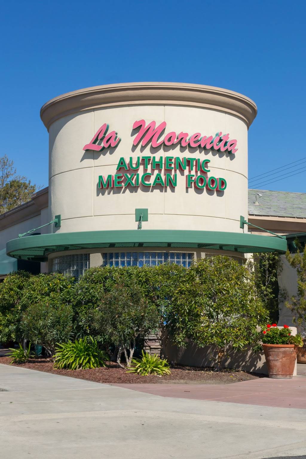 La Morenita | restaurant | 1667 E Hatch Rd, Modesto, CA 95351, USA | 2095377900 OR +1 209-537-7900