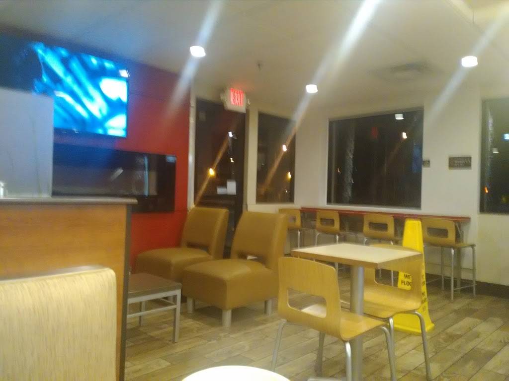 Wendys | restaurant | 14305 Lakewood Blvd, Downey, CA 90242, USA | 5626300875 OR +1 562-630-0875