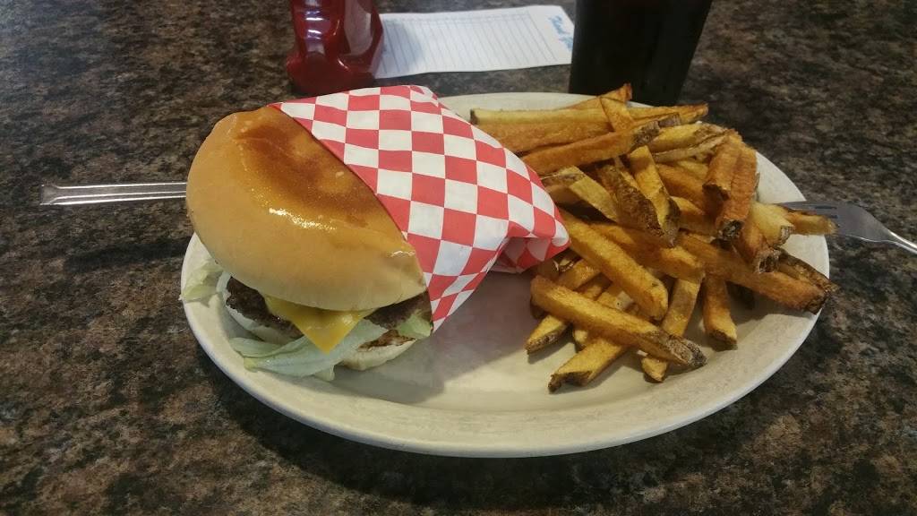 Longhorn Cafe | restaurant | 706 W Wise St, Bowie, TX 76230, USA | 9408726466 OR +1 940-872-6466