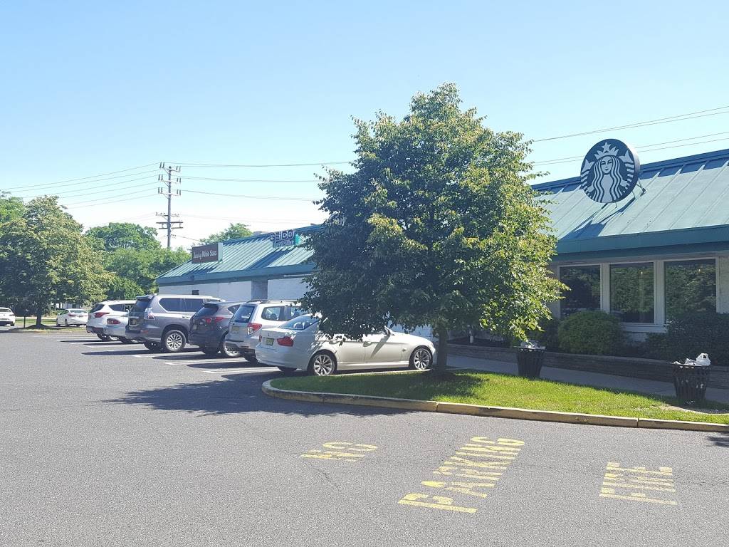 Starbucks Cafe 2100 NJ35, Oakhurst, NJ 07755, USA
