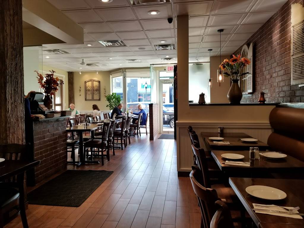 Sofias Mediterranean Grill | restaurant | 220 Boulevard, Hasbrouck Heights, NJ 07604, USA | 2014620123 OR +1 201-462-0123