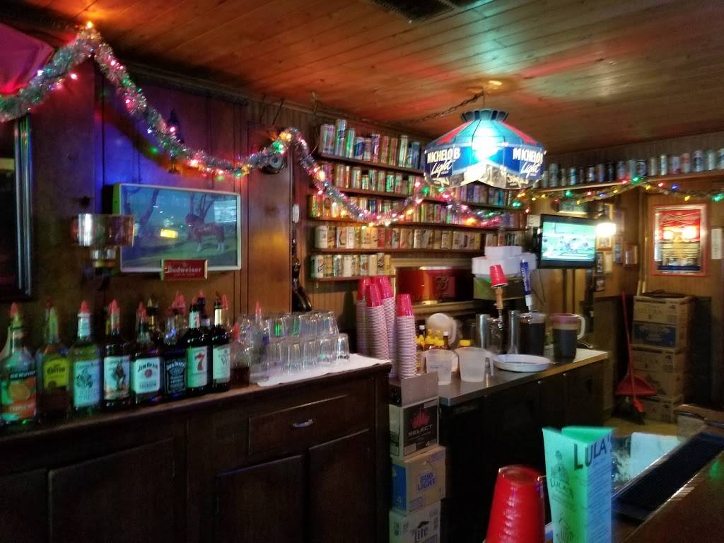 Lulas Tavern | restaurant | 112 W Carpenter St, Moberly, MO 65270, USA | 6602639610 OR +1 660-263-9610