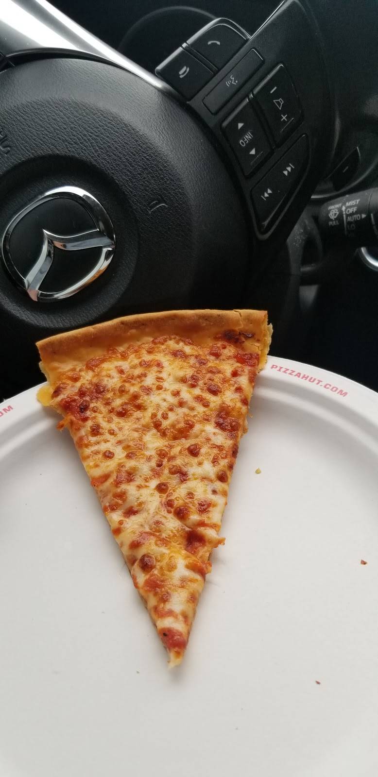 Pizza Hut | meal takeaway | 367 State St, Conneaut, OH 44030, USA | 4405935555 OR +1 440-593-5555