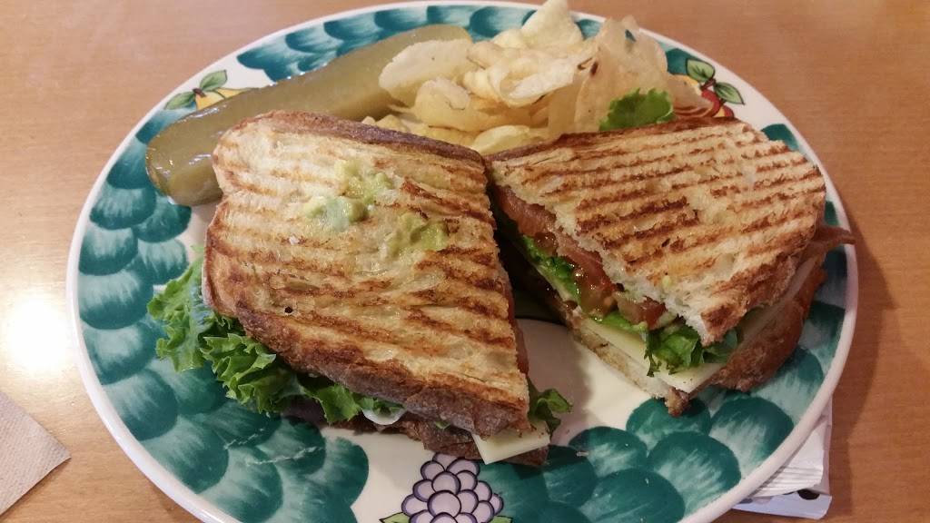 Cafe Nomad | cafe | 450 Main St, Norway, ME 04268, USA | 2077392249 OR +1 207-739-2249