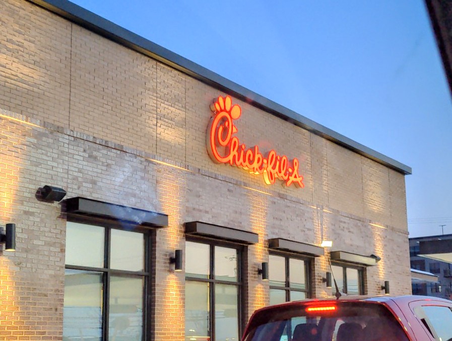 Chick fil A Drive Thru 132 Welsh Rd Horsham PA 19044 USA chick-fil-a-drive-thru-132-welsh-rd-horsham-pa-19044-usa