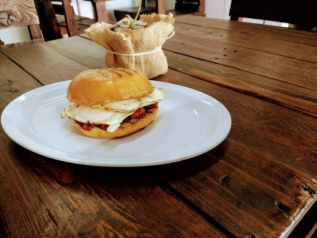 Altanea Breakfast & Burgers | restaurant | Calle Primera 140, El Sauzal, 22760 El Sauzal, B.C., Mexico | 016461758180 OR +52 646 175 8180