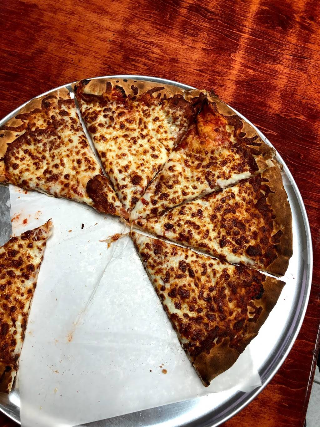 Miss Pizzeria 333 Avenue Ranger, VaudreuilDorion, QC J7V 2X3, Canada