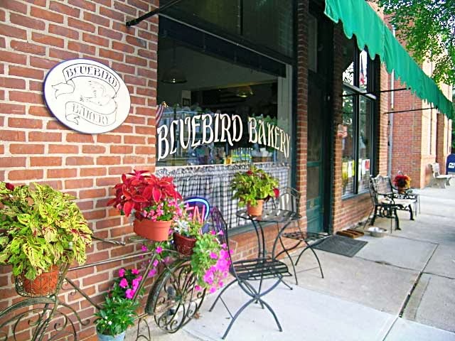 Bluebird Bakery | bakery | 29 Village Square, Cincinnati, OH 45246, USA | 5137725633 OR +1 513-772-5633