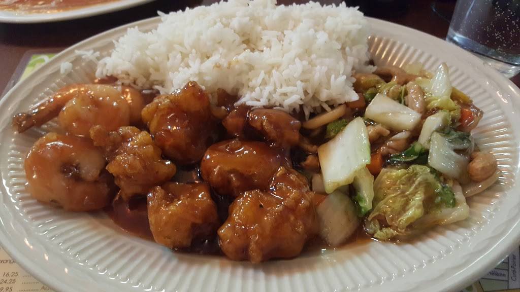 Restaurant Nouilles Orientales | restaurant | 1169 Bd Curé Poirer O, Longueuil, QC J4K 2G1, Canada | 4509289222 OR +1 450-928-9222