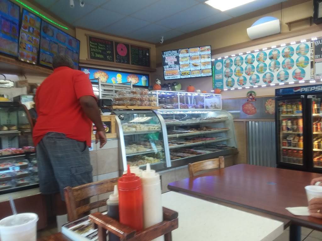 Donuts Fish & Chips | 44405 Valley Central Way, Lancaster, CA 93536, USA