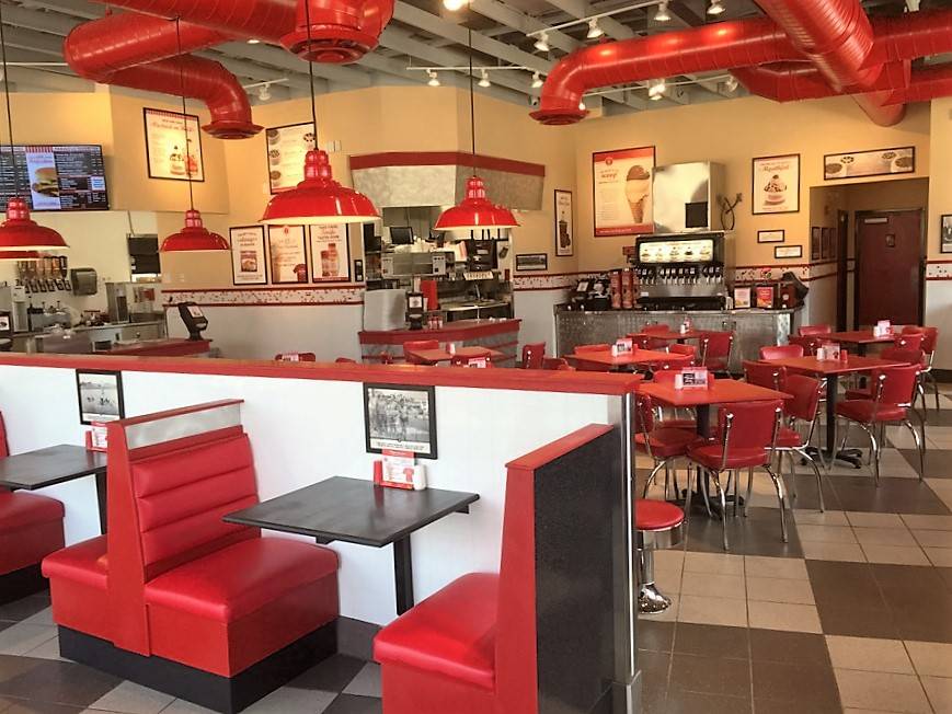 Freddy's Frozen Custard & Steakburgers - Restaurant | 315 15th St E ...