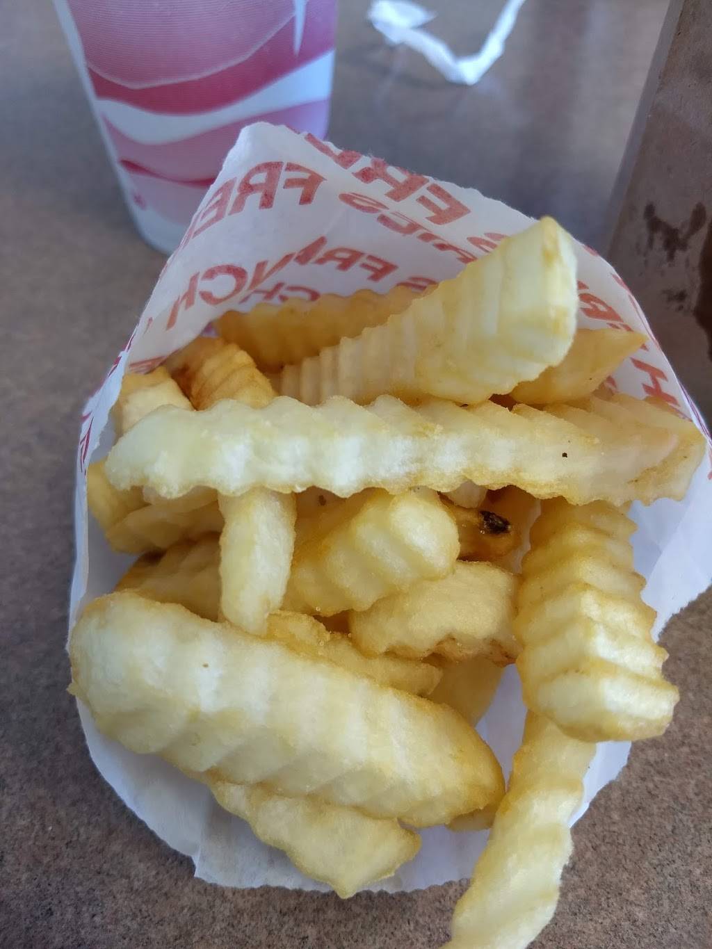 Kevins Korner | restaurant | 1611 Market St, Pascagoula, MS 39567, USA | 2287621535 OR +1 228-762-1535