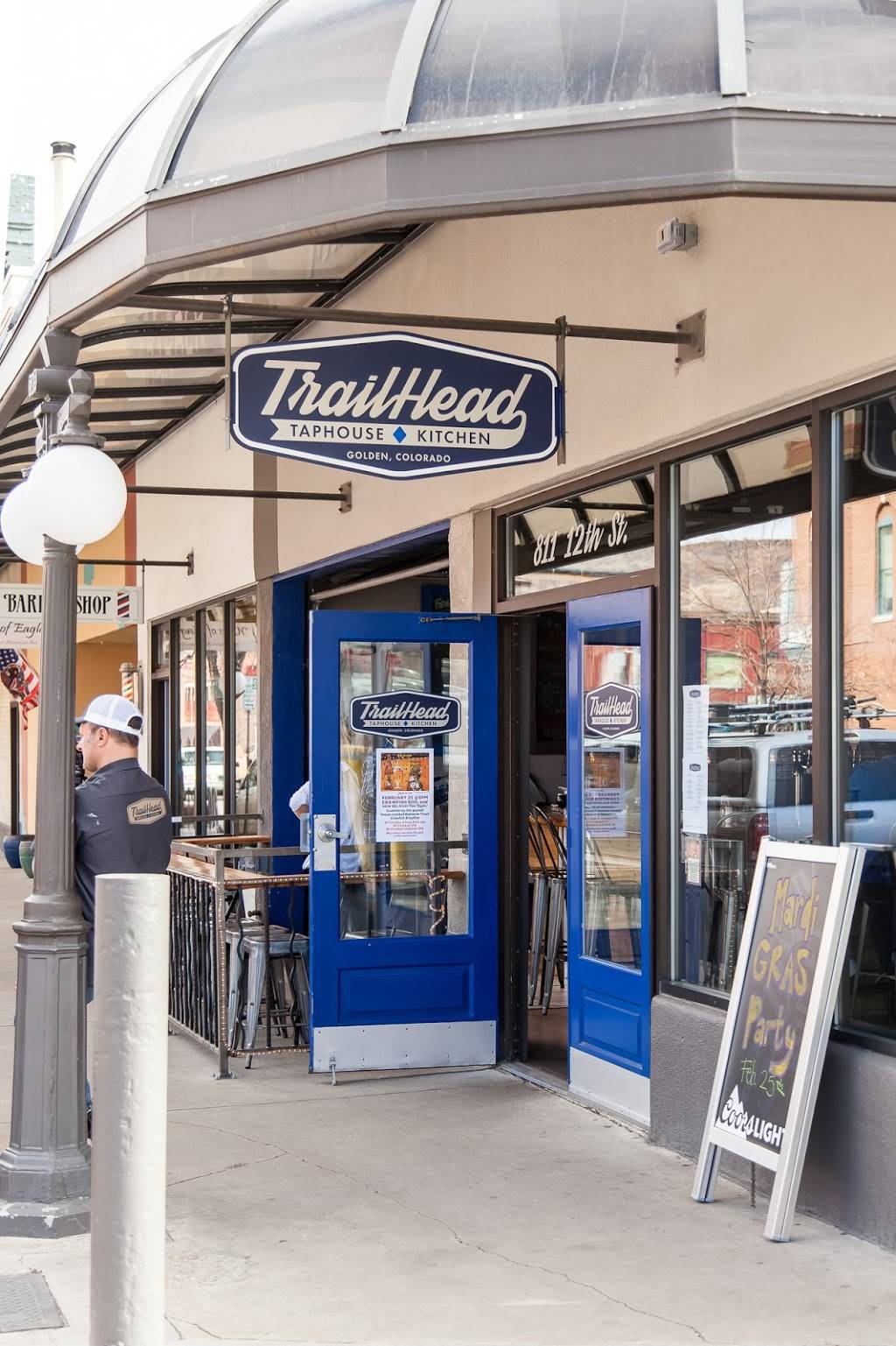 Trailhead Taphouse & Kitchen | restaurant | 811 12th St, Golden, CO 80401, USA | 7206389009 OR +1 720-638-9009