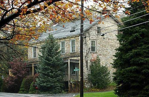 Inn At Maple Grove | restaurant | 2165 State St, Alburtis, PA 18011, USA | 6106824346 OR +1 610-682-4346