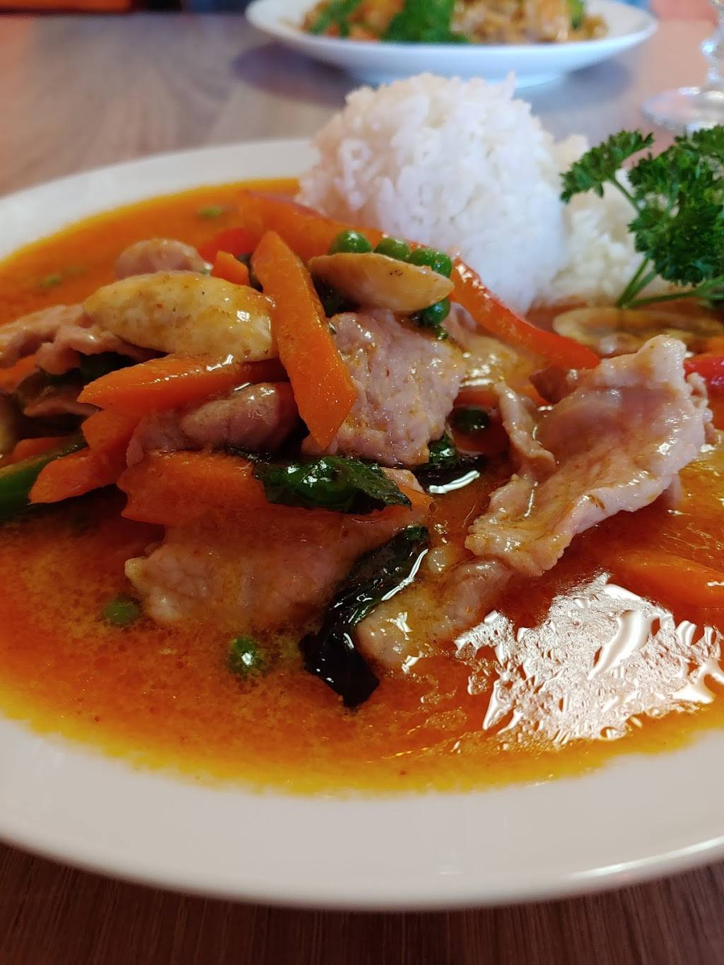 Pla 2 Thai Restaurants 2568 Western Ave, Altamont, NY 12009, USA
