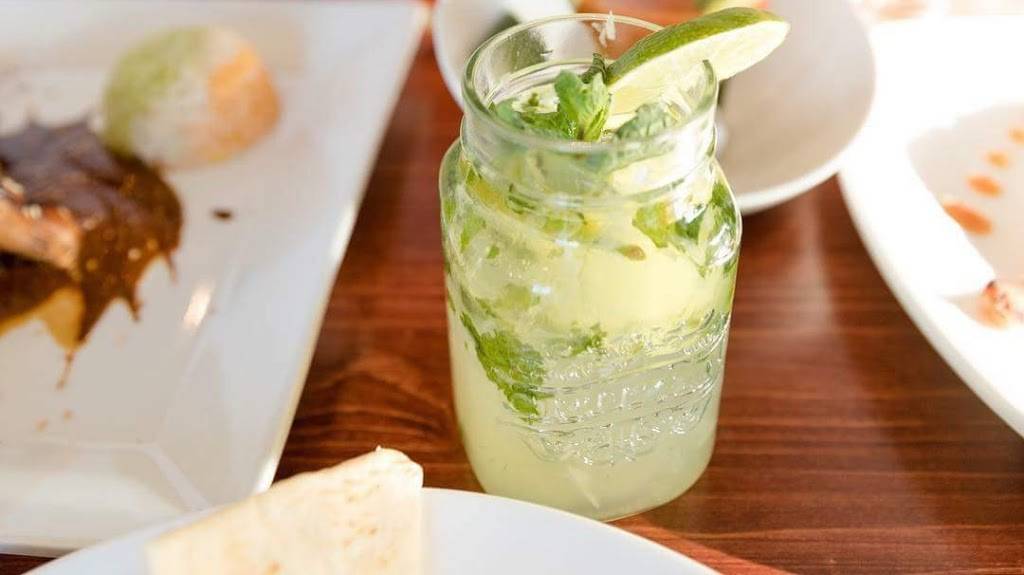 El Sarape Mexican Cuisine and Tequila Bar | restaurant | 970 Dekalb Pike, Blue Bell, PA 19422, USA | 6102399466 OR +1 610-239-9466