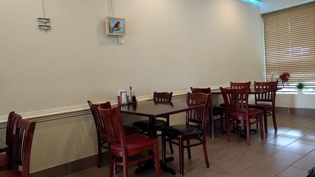 Wok N Roll Chinese Cafe | meal delivery | 1371 Beverly Rd, McLean, VA 22101, USA | 7035568811 OR +1 703-556-8811