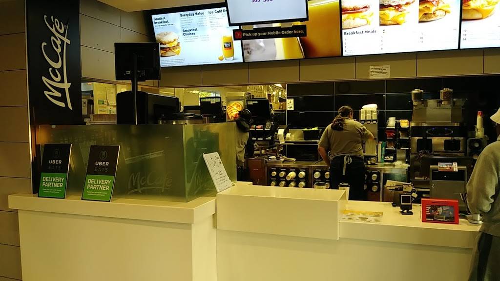 McDonalds | cafe | 10573 Springfield Pike, Reading, OH 45215, USA | 5137718890 OR +1 513-771-8890