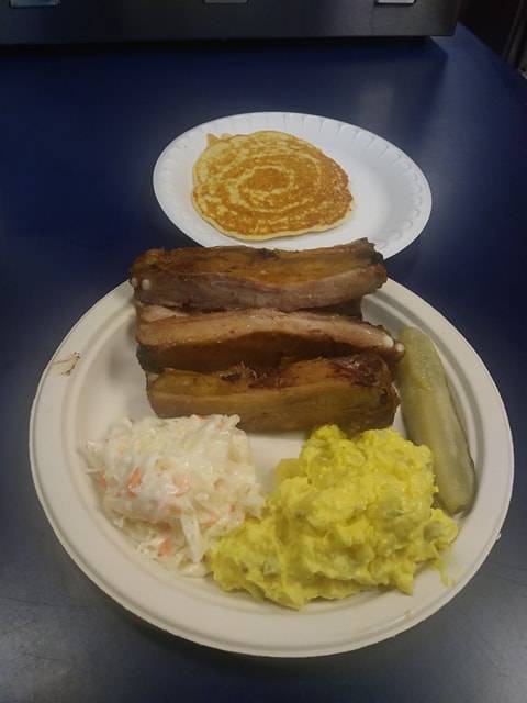 The Bar-B-Que Pit | restaurant | 409 S Dixie Hwy, P.O. BOX 214, Cave City, KY 42127, USA | 2707735555 OR +1 270-773-5555