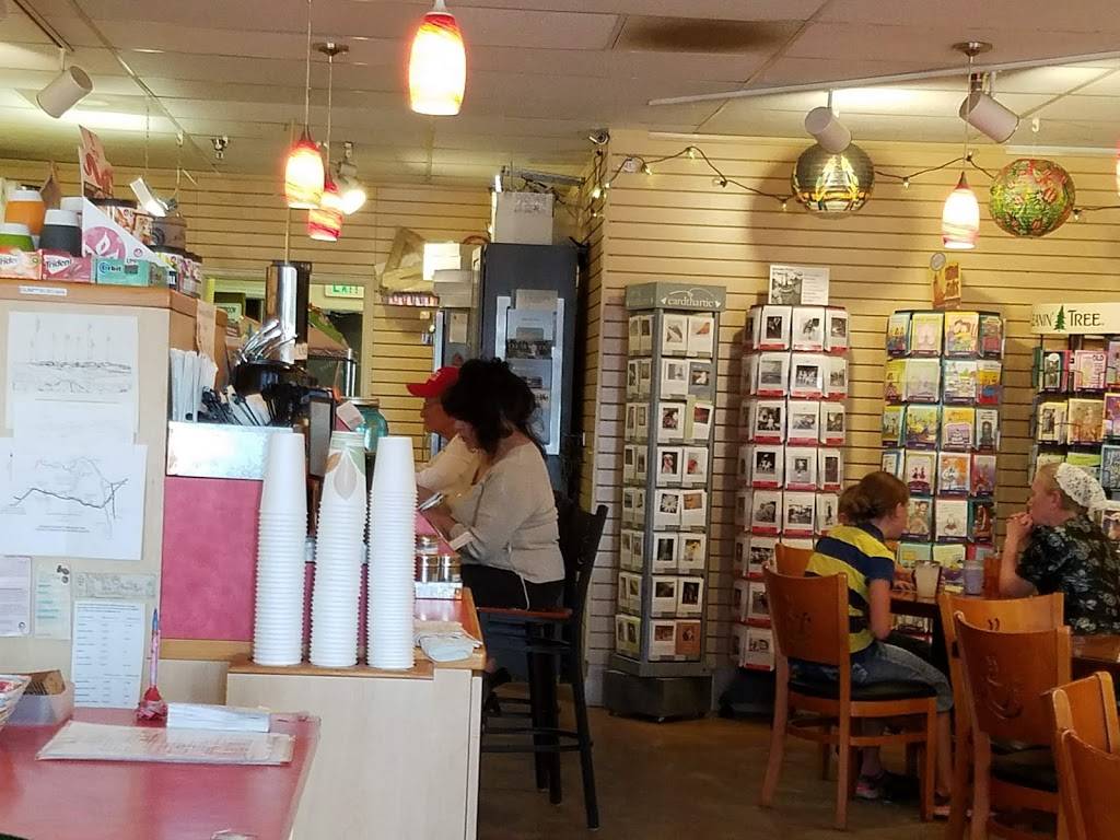 Buffalo Moon Coffee Shop Cafe & Gifts | cafe | 25948 Genesee Trail Rd M, Golden, CO 80401, USA | 3035267675 OR +1 303-526-7675