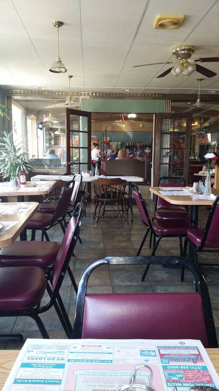 country-squire-motel-restaurant-300-pa-61-schuylkill-haven-pa
