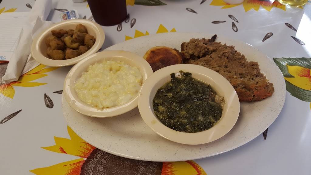 Shamrock Kitchen | cafe | 927 Senoia Rd #2066, Tyrone, GA 30290, USA | 7704872365 OR +1 770-487-2365