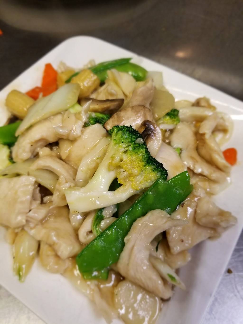 Silver Lake Chinese Restaurant | restaurant | 881 S Randall Rd, Elgin, IL 60123, USA | 8478888088 OR +1 847-888-8088