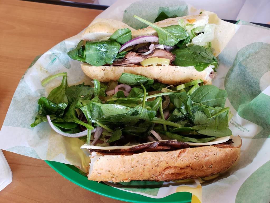 Subway Restaurants | restaurant | 493 TX-199, Springtown, TX 76082, USA | 8172200529 OR +1 817-220-0529