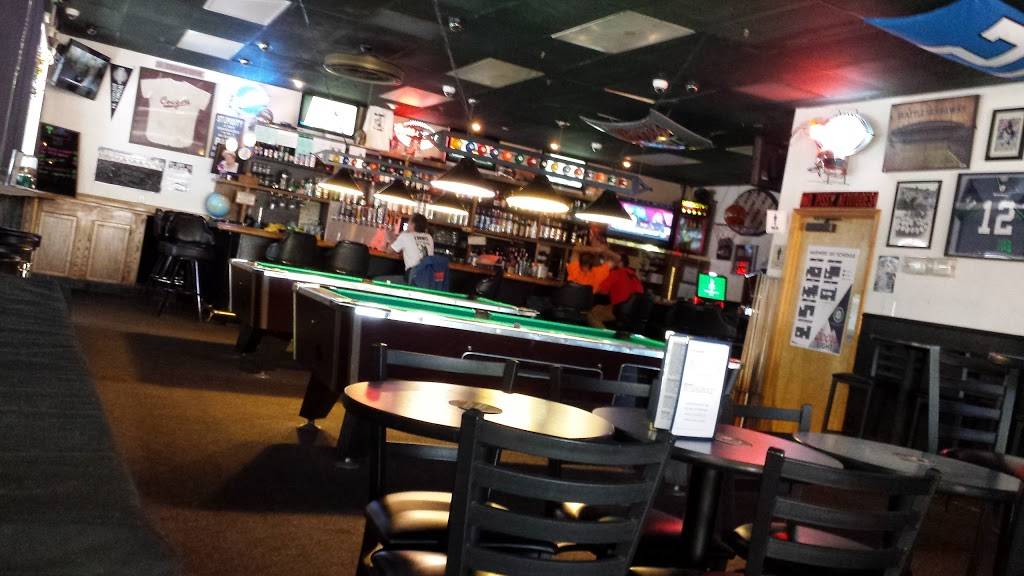 Out-A-Bounds Sports Bar | restaurant | 14415 SE Mill Plain Blvd, Vancouver, WA 98684, USA | 3602534789 OR +1 360-253-4789