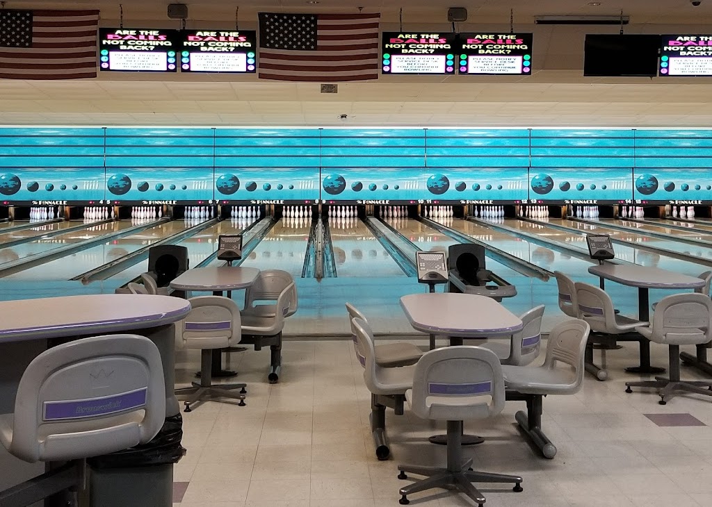 The Pinnacle Family Entertainment Center | meal takeaway | 430 Warfield Blvd, Clarksville, TN 37043, USA | 9316472695 OR +1 931-647-2695