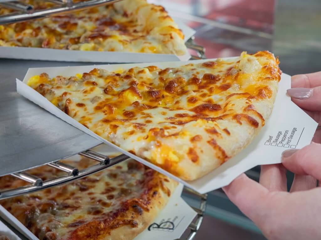 Caseys | meal takeaway | 9102 Rogers Ave, Fort Smith, AR 72903, USA | 4792429597 OR +1 479-242-9597