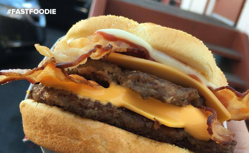 Checkers | restaurant | 16160 I-10, Cove, TX 77523, USA | 3462410040 OR +1 346-241-0040