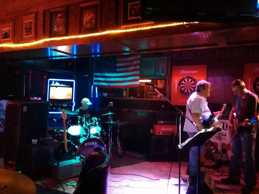 House Divided Bar & Grill 1659 Woodruff Rd, Greenville, SC 29607, USA