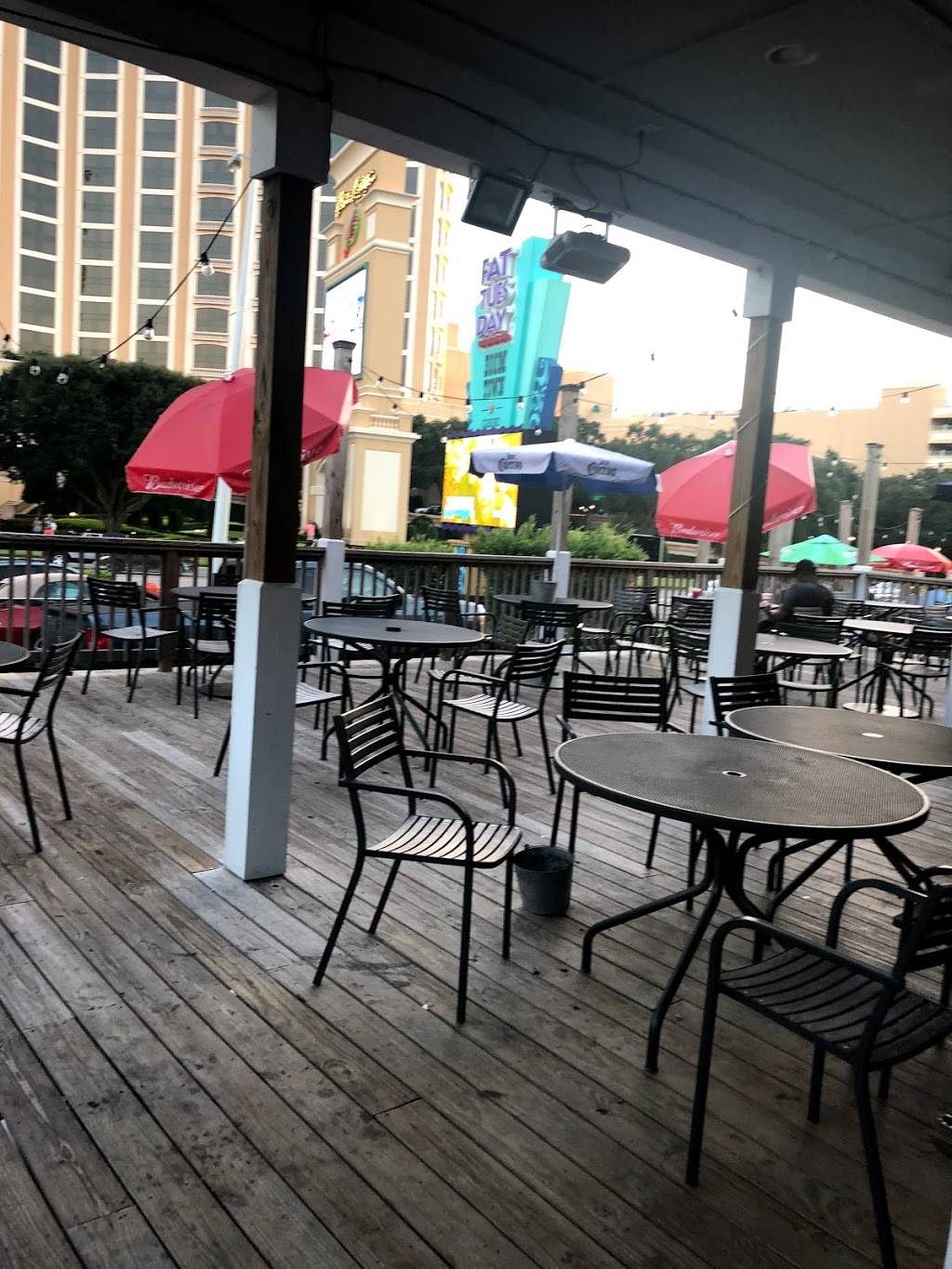 Fat Tuesday | restaurant | 870 Beach Blvd, Biloxi, MS 39530, USA | 8006270777 OR +1 800-627-0777
