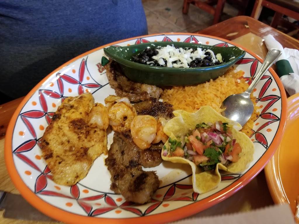 EL Cerrito Mexican Restaurant & Grill | 6911 Congress St, New Port mexican food new port richey fl