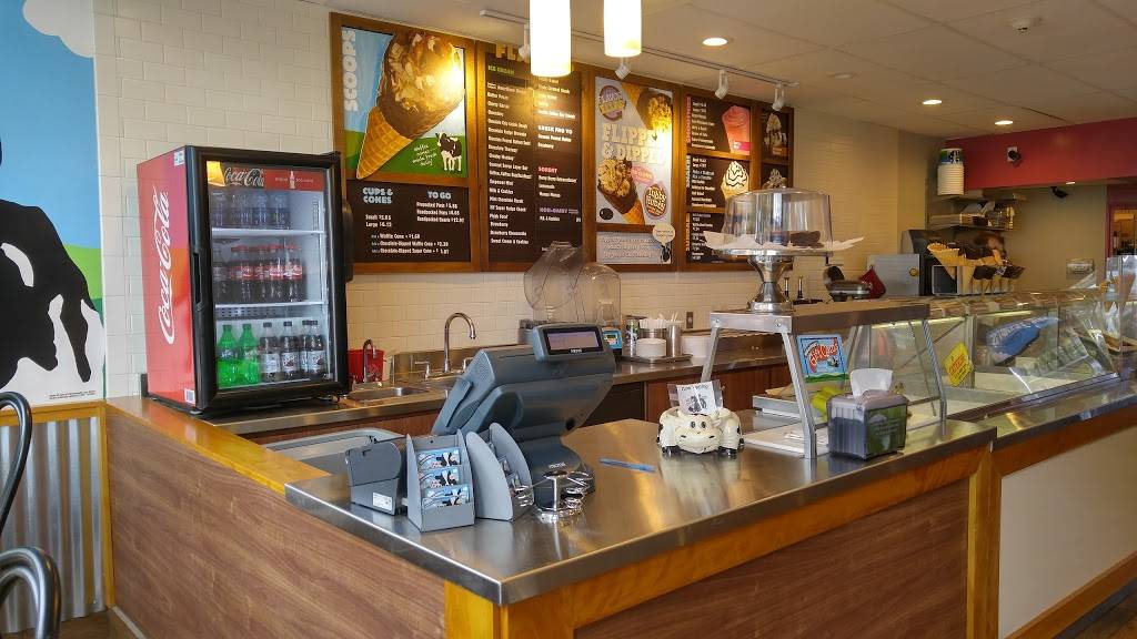 Ben & Jerrys | bakery | 5 1/2 S Main St, West Hartford, CT 06107, USA | 8602332697 OR +1 860-233-2697
