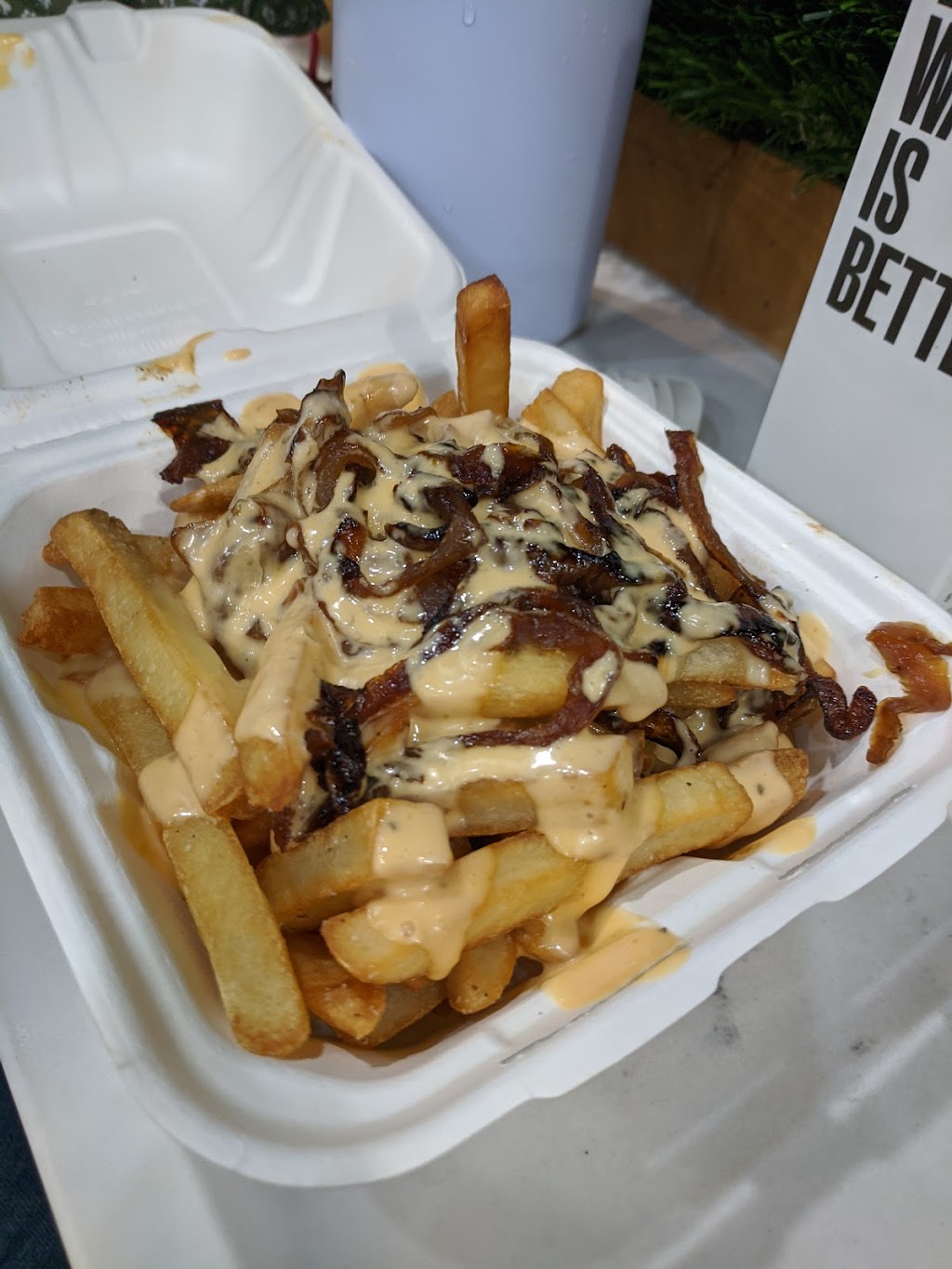 Martys V Burger | meal delivery | 134 E 27th St, New York, NY 10016, USA | 6464846325 OR +1 646-484-6325