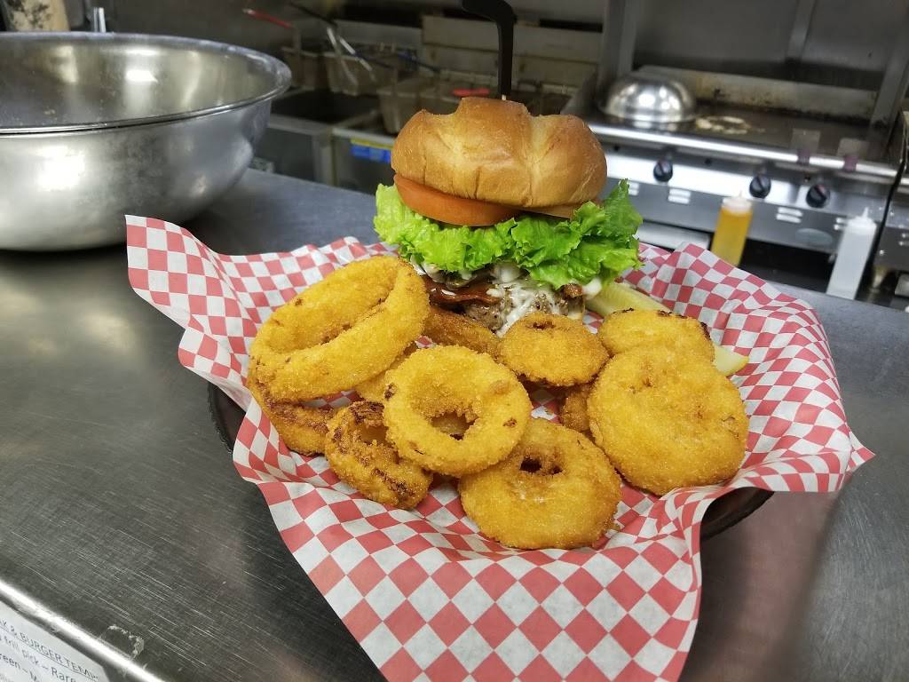 Harbells | restaurant | 315 Park Central W, Springfield, MO 65806, USA | 4178620477 OR +1 417-862-0477
