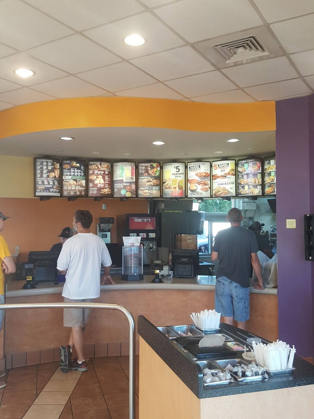 Taco Bell | meal takeaway | 1932 Richardson Rd, Arnold, MO 63010, USA | 6364675077 OR +1 636-467-5077
