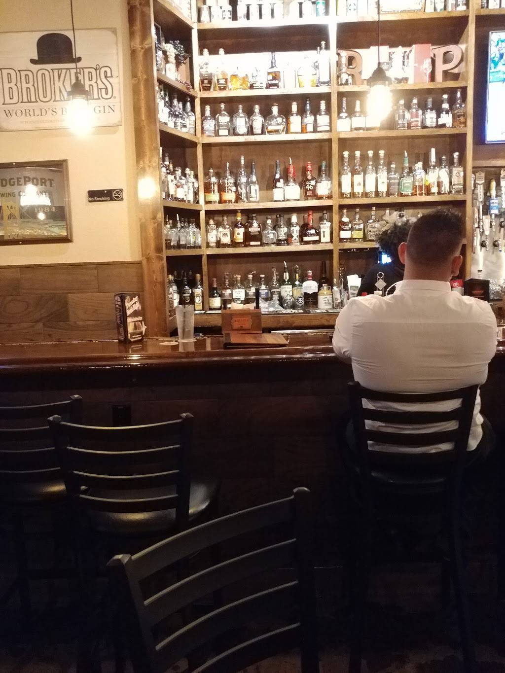The HUB Sports Bar & Grill Restaurant 4145 Belt Line Rd, Addison