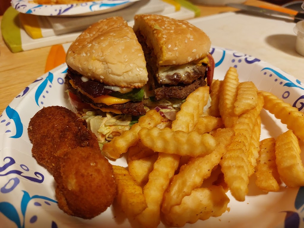 The Burger Shack | restaurant | 1615 E Ashlan Ave, Fresno, CA 93704, USA | 5592289264 OR +1 559-228-9264