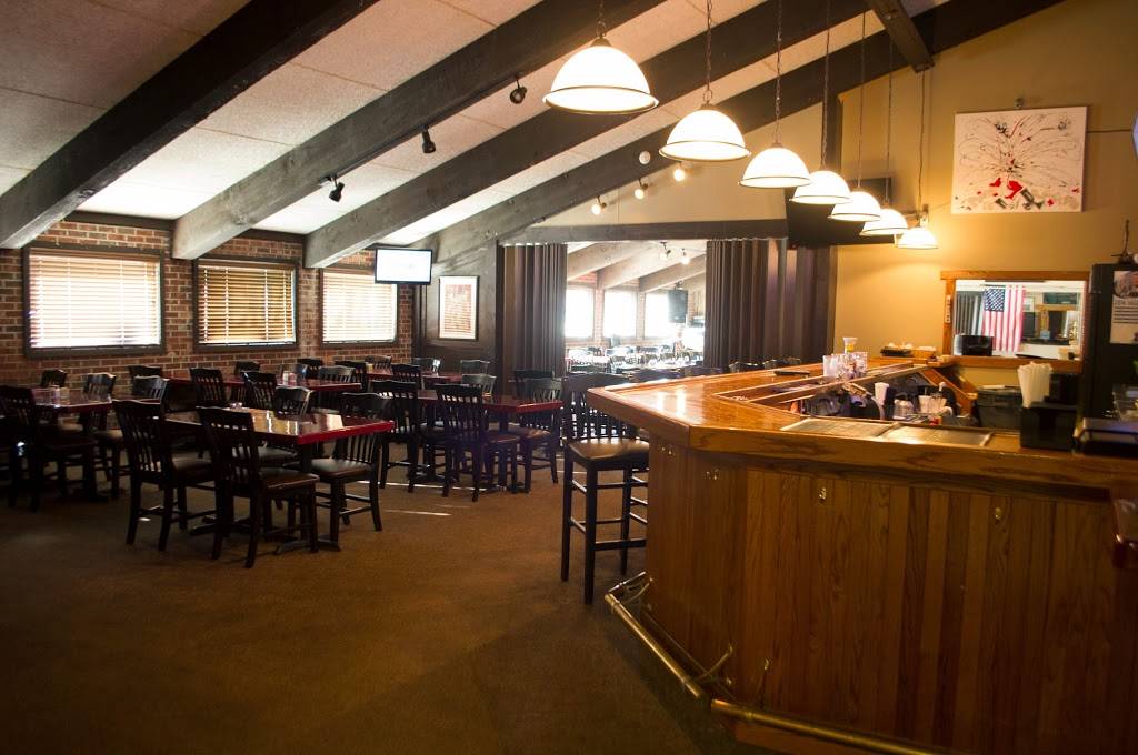 Ribeyes Steakhouse- Cape Carteret | restaurant | 104 Golfin Dolphin Dr, Cape Carteret, NC 28584, USA | 2523932509 OR +1 252-393-2509