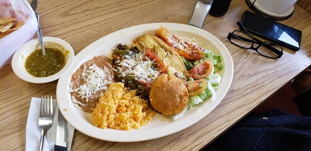 Rafas Burritos | restaurant | 10000 N Loop Dr, Socorro, TX 79927, USA | 9158593980 OR +1 915-859-3980