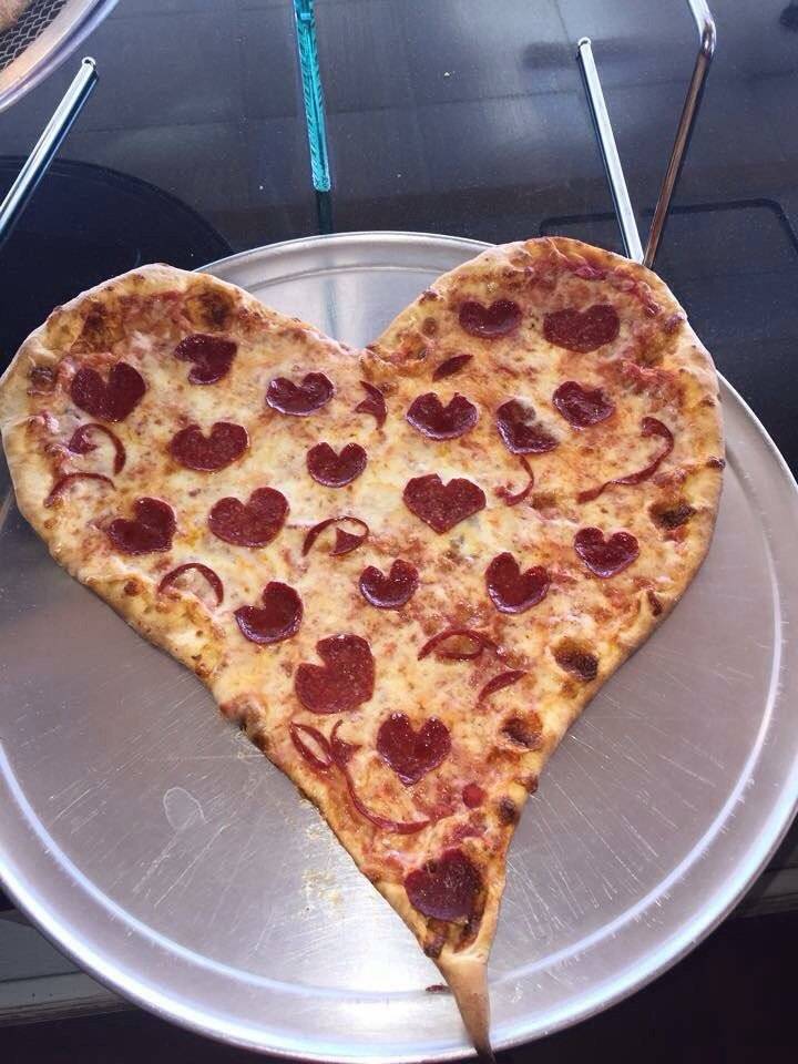 Amys Family Pizzeria | meal takeaway | 332 S York Rd, Hatboro, PA 19040, USA | 2159571000 OR +1 215-957-1000
