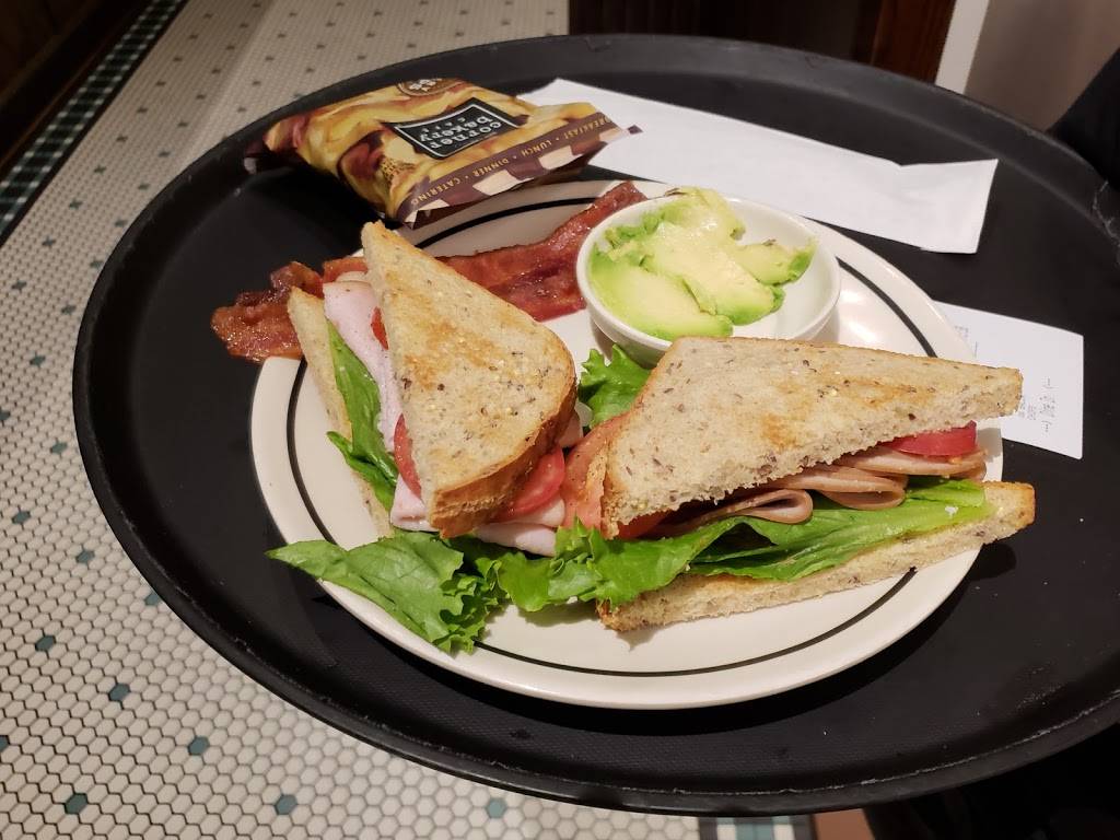 Corner Bakery Cafe | bakery | 1144 N Yarbrough Dr, El Paso, TX 79925, USA | 9156331392 OR +1 915-633-1392